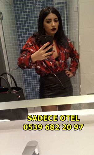 Tarsus Escort Bayanlarda Eşsiz bir Deneyim: İncecik Bedeni ve Uzun Saçlarıyla Rüya